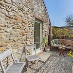 1 Bed In Oc-l32034 * Helmsley